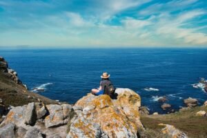 sea, cliff, hiker, cíes islands, coast, rocks, nature, hiking, coastline, water, horizon, sky, scenic, galicia, spain, hiking, galicia, spain,